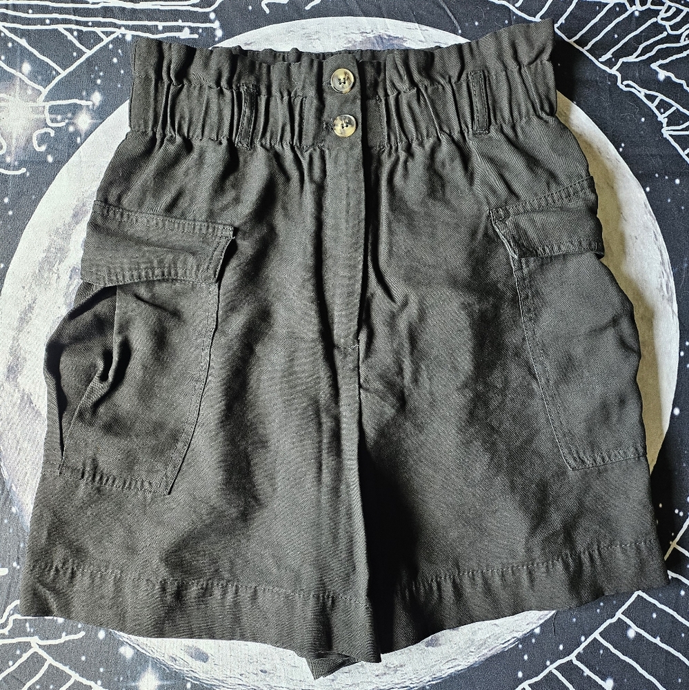 H&M Paperbag Shorts